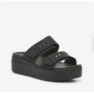 Crocs Brooklyn Low Wedge Sandal